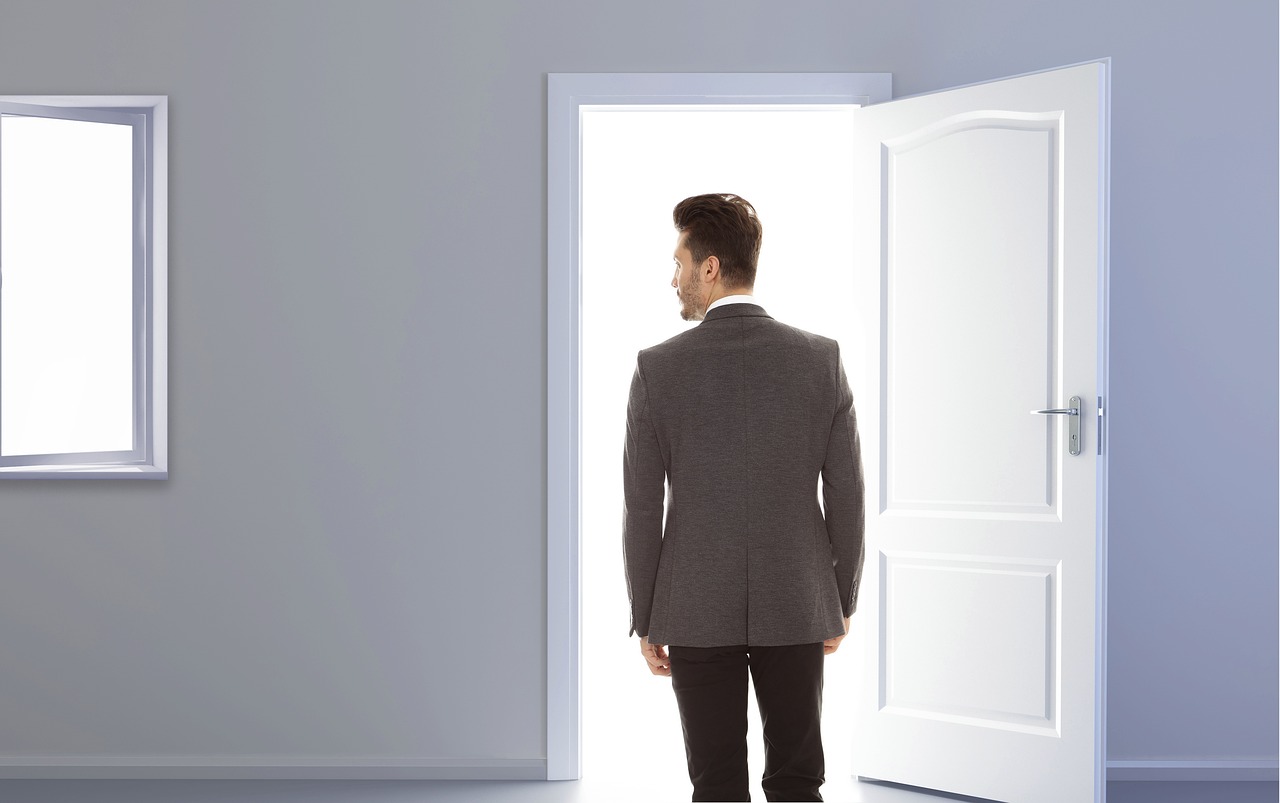 Dirigeant d’entreprise : comment anticiper son départ ?