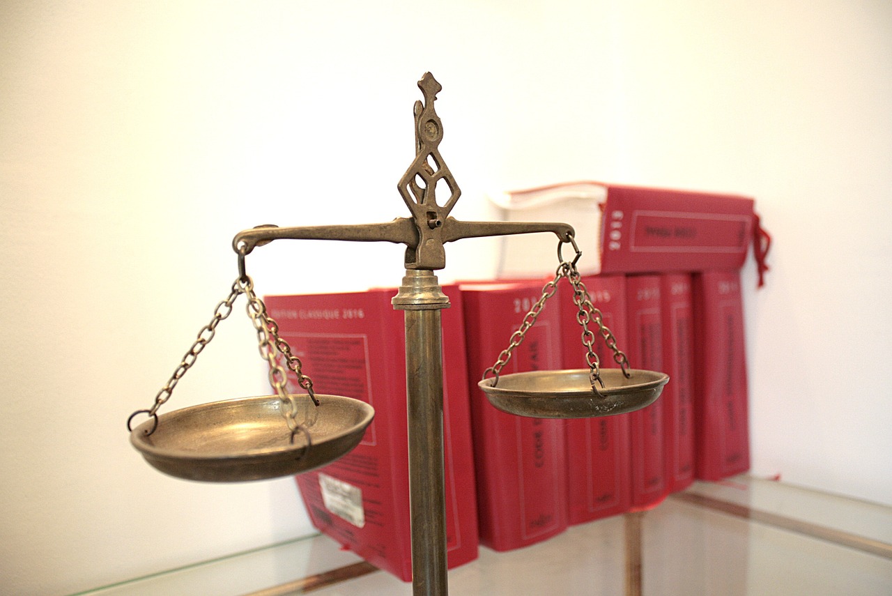 Comment trouver un huissier de justice disponible en 2 minutes ?