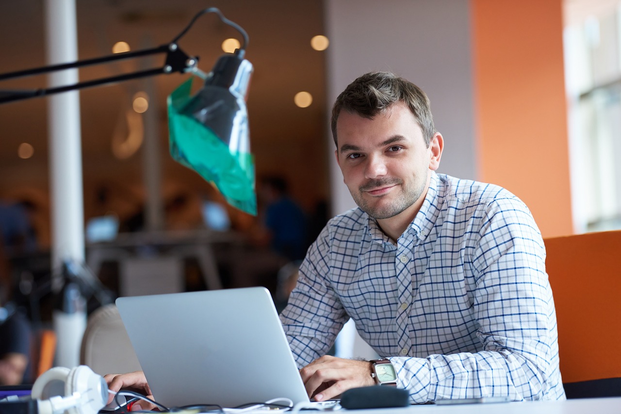 Créer une SARL en Suisse : quels avantages pour les entrepreneurs ?