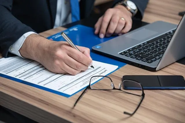 Comment bien choisir son avocat ?
